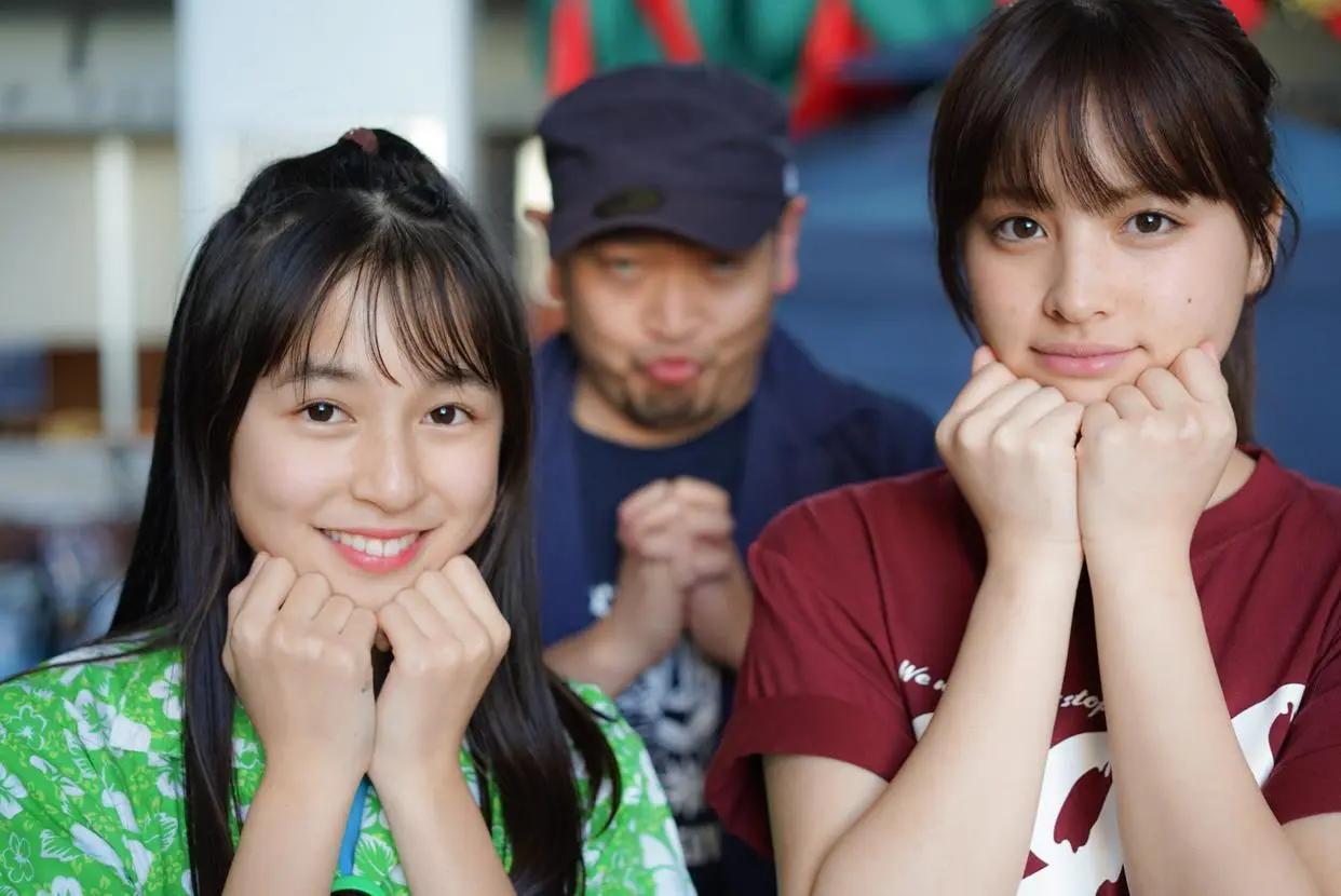 日本女孩喜欢穿校服有原因！16岁大阪女孩靠它出道顺利进入娱乐圈