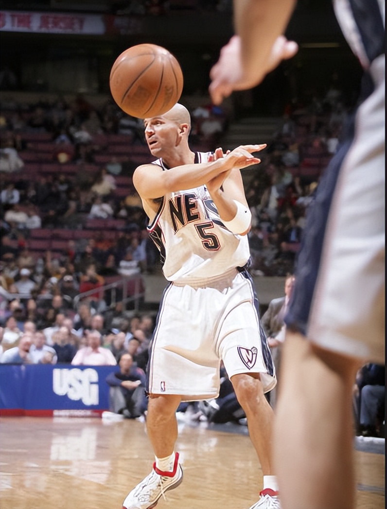 nba三双为什么难拿(拿100次三双哪有那么容易！张伯伦仅78次 历史仅4人做到)