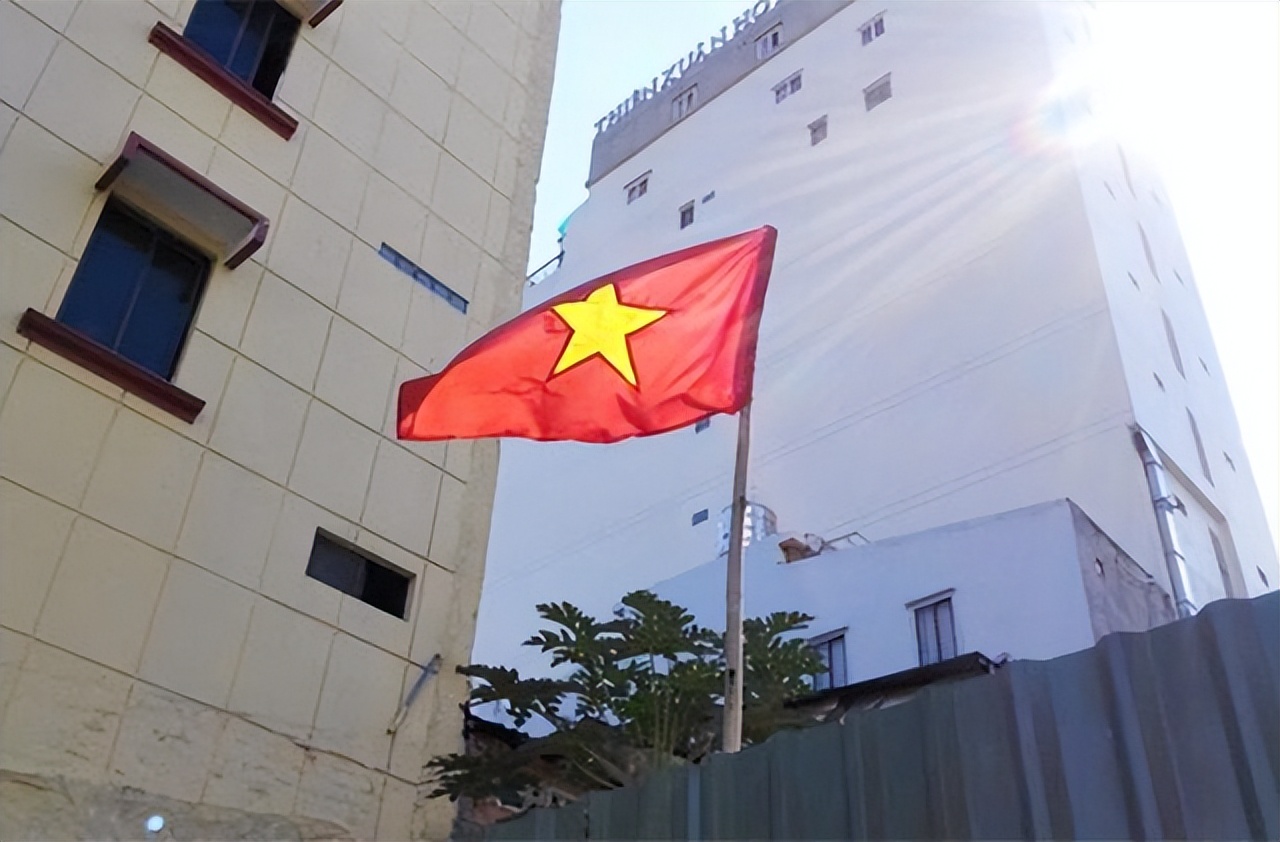 ����һ���������Ϻ�����ս�����Ϻ��ܱ߹��ң���������ѡ��