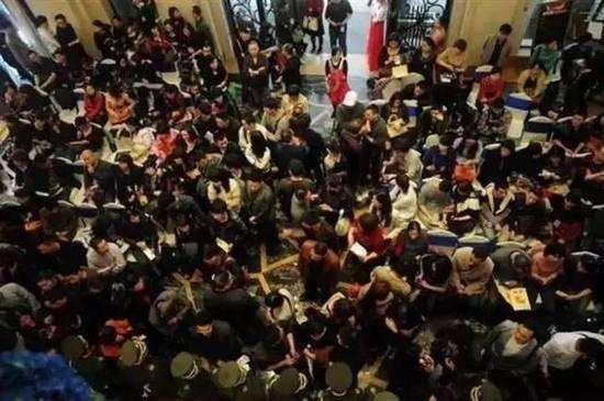 限购取消！房地产拐点到来？卖地遇冷！2022年能否抄底买房？