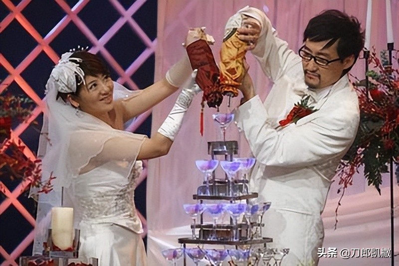 年轻时貌美如花，如今成了“村花”的代言人的九位女星