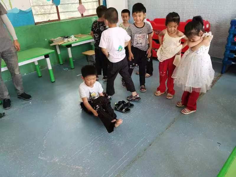 ��ͳ�Ļ���У԰ ��������������