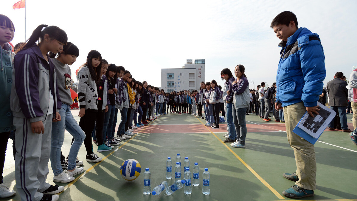 孩子没考上高中，是念3＋2中专加大专好，还是念职高好？