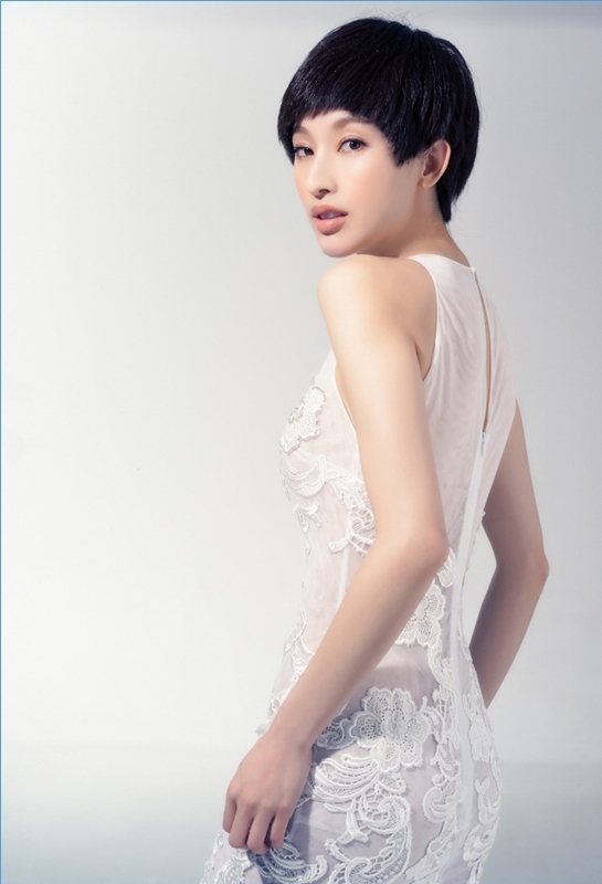 女星衣品—张俪（七）
