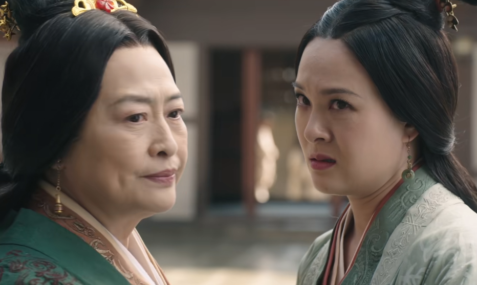 换剧如换脸，演完《甄嬛传》再演《星汉灿烂》，差点没认出陈思斯