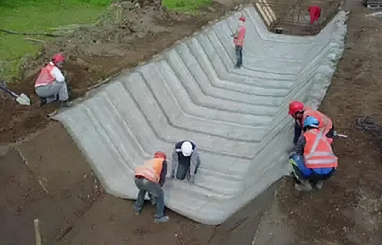 蔡晓明发明“水泥毯”，估值1.2亿，从被质疑到受美国公司欢迎