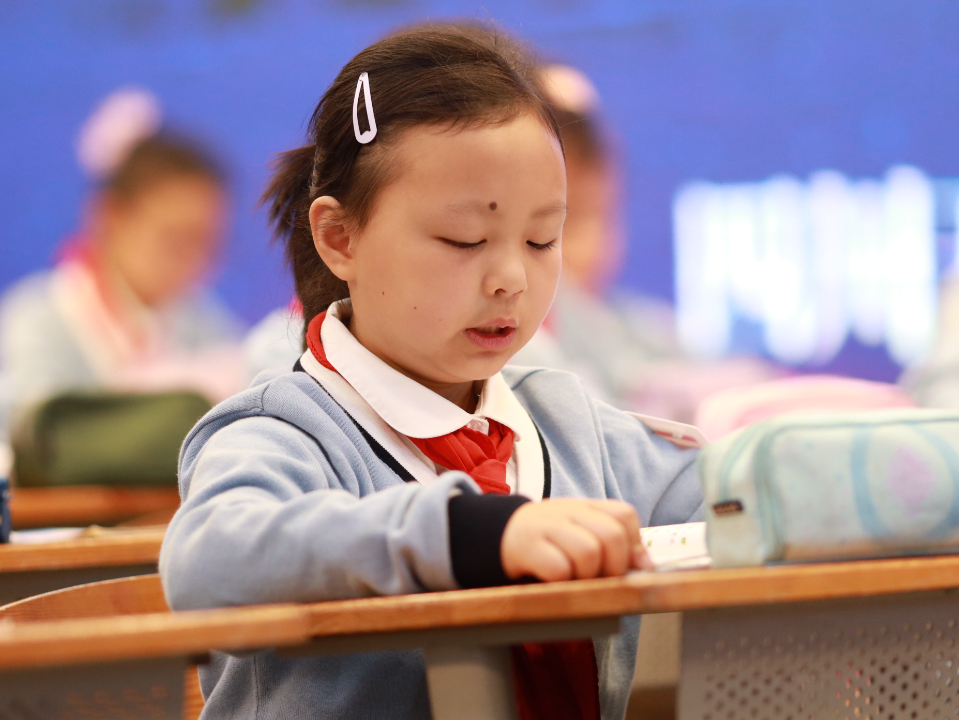 天府新区华阳实验小学：“用优秀人才培养更优秀的未来人才”