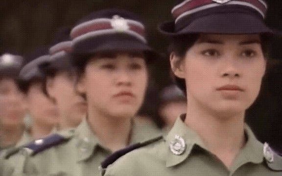 还记得天龙八部中的阿朱吗？戏红人不红，今淡泊名利前往美国念书