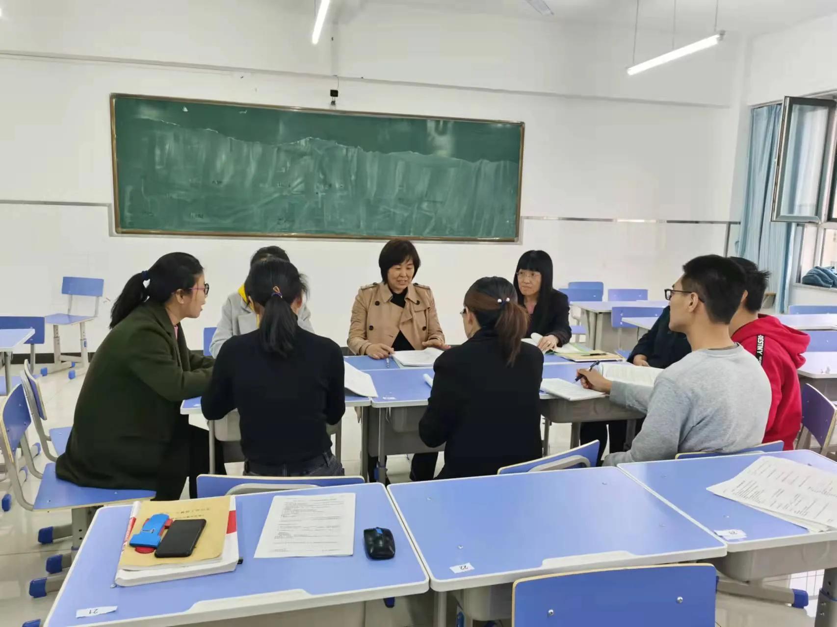 中国基层最美教师裴淑芹