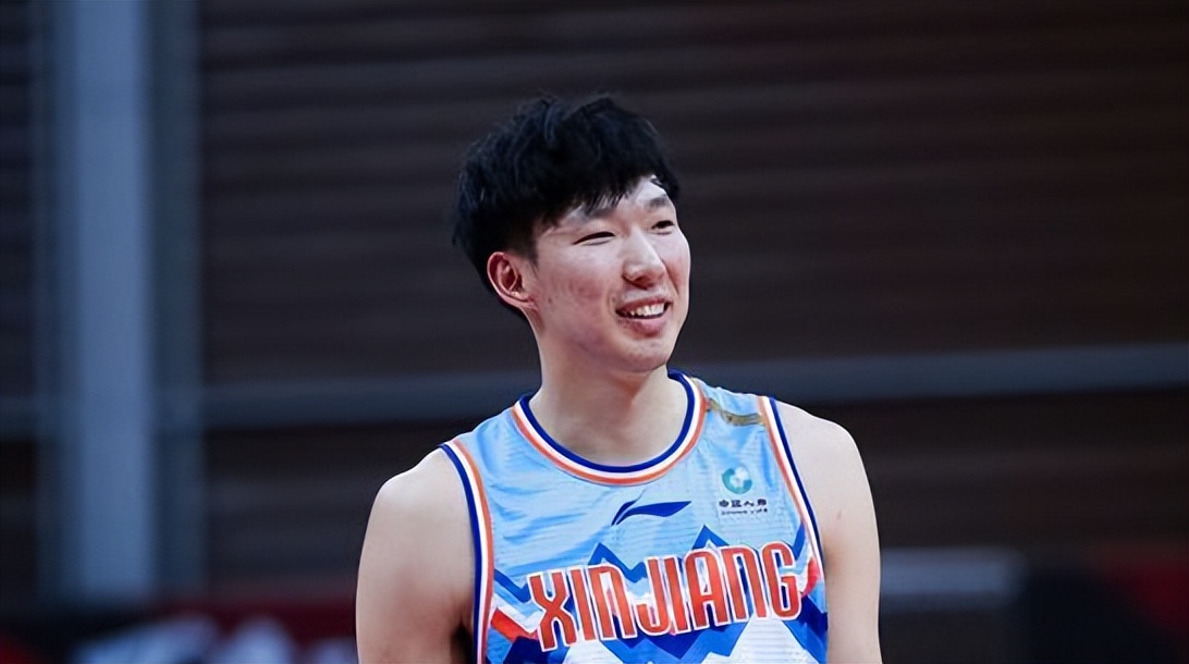 为什么nba不要周琦(周琦遭到哄抢，他却脚踏多只船，NBL一支球队决定放弃周琦)