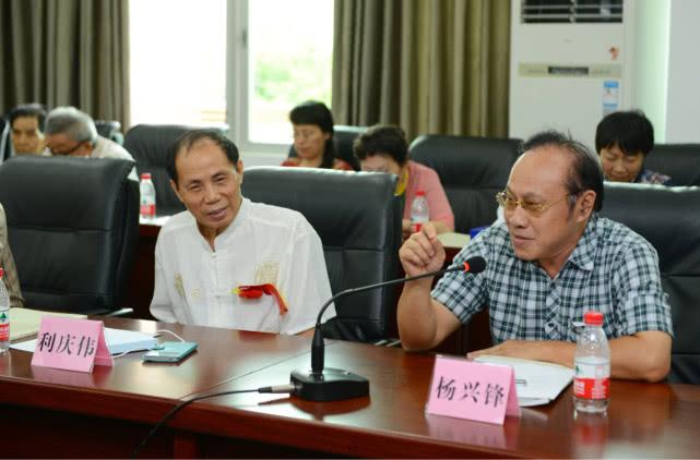 你相信吗？当代人仍然可以有“诗意的生活”