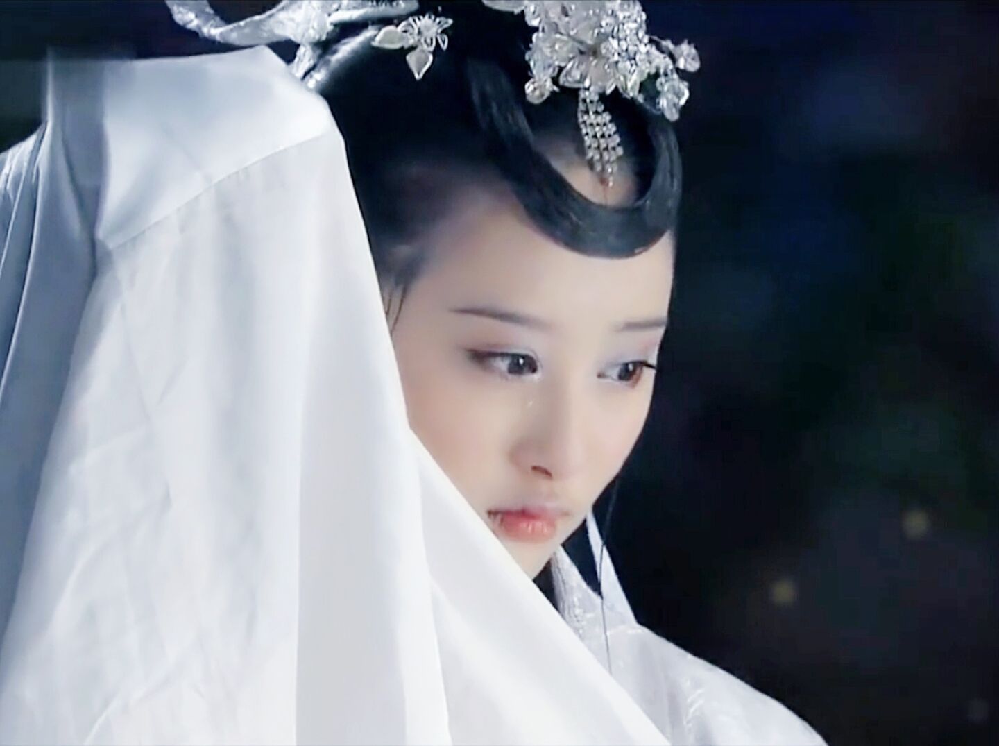 因“丑女”走红的李欣汝，得罪张艺谋后退圈，如今生活怎么样？