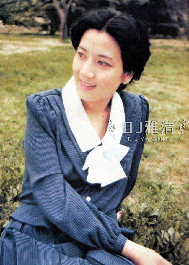 昔日女神李秀明 22张精修美照欣赏 秀外慧中 明艳动人 女人自强最美丽