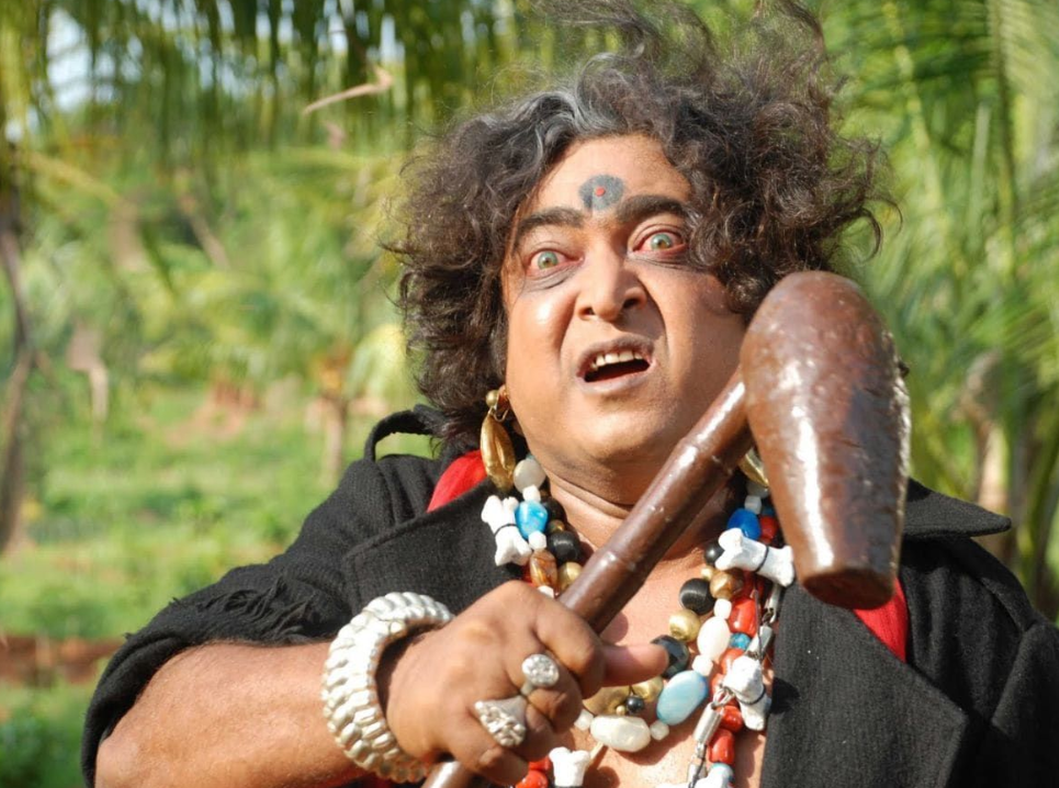 印度老戏骨家中上吊自杀终年58岁，生前家庭美满、演过上百个角色