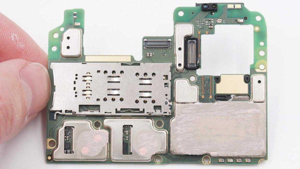 传音Infinix Note 11手机内部是怎么样的？拆解给大家看看