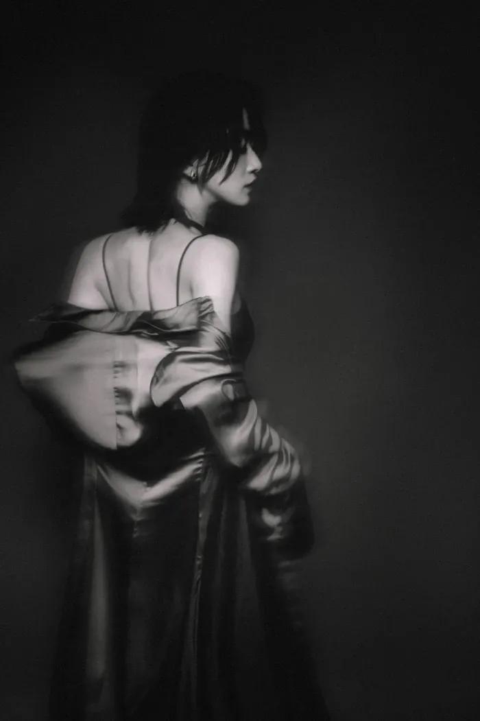 看了浪姐3,才发现吴谨言原来这么美