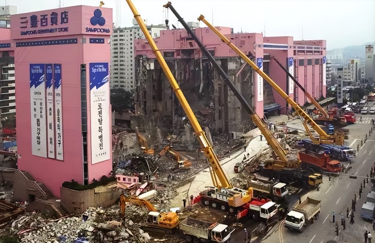 In 1995 A Shopping Mall In South Korea Buried 1 500 People Alive In An Instant For A Day S Turnover Laitimes