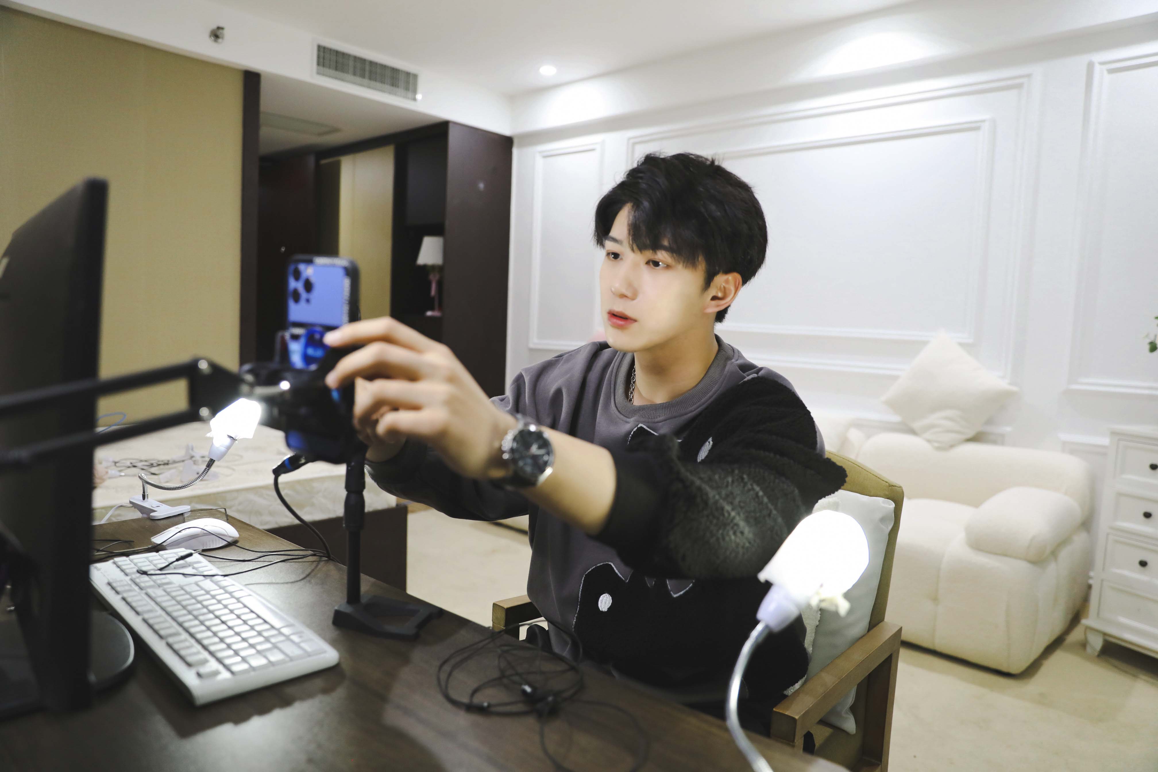 2021抖音直播年度嘉年华圆满落幕联萌传媒等多家MCN机构摘得殊荣