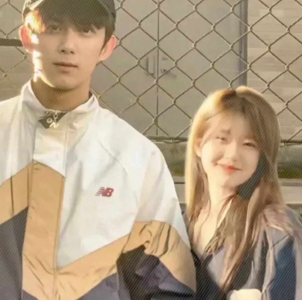 「星汉灿烂」吴磊×赵露思情侣壁纸头像