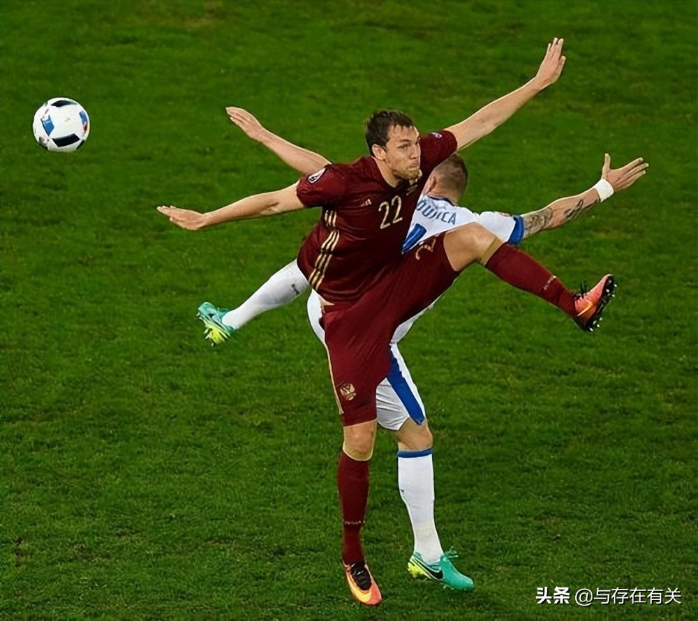 滑稽动作(滑稽动作模仿图片)