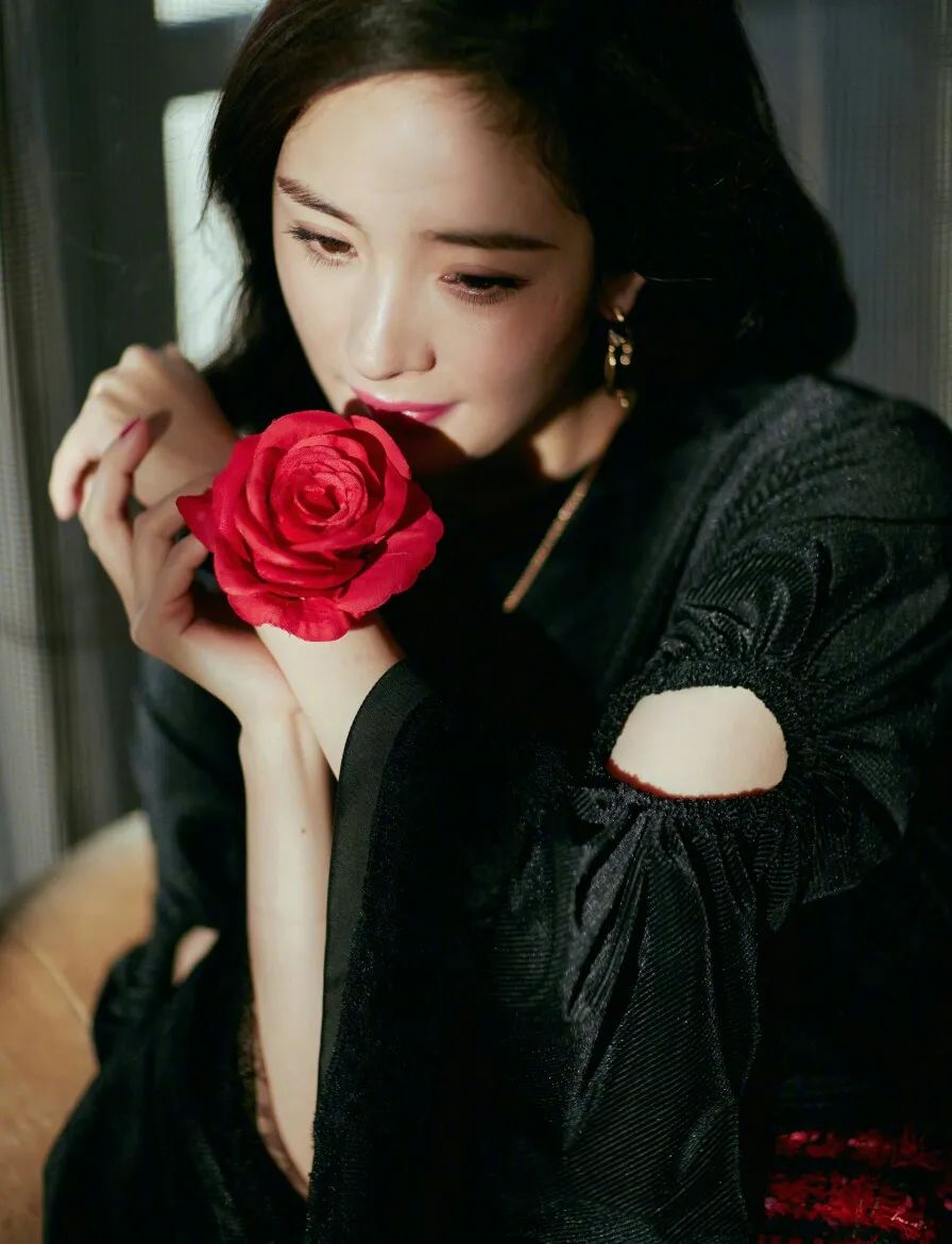 31位鲜花美人！可太养眼了，你最磕谁的颜呢？