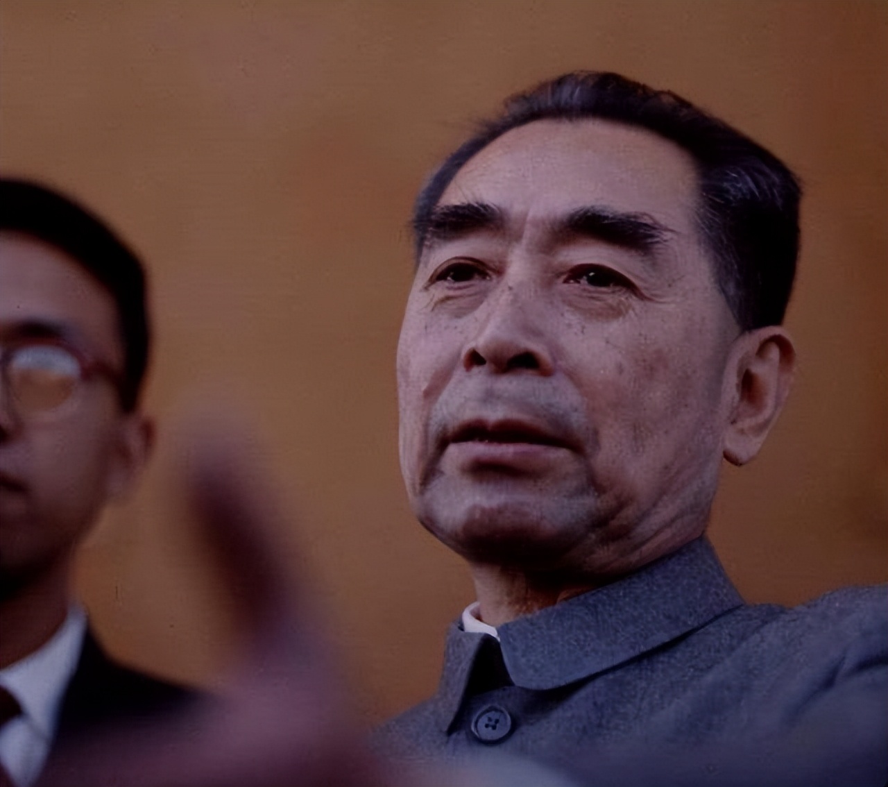 1982年《风雨下钟山》筹拍，贺龙夫人：王铁成来演，胖胖的正合适