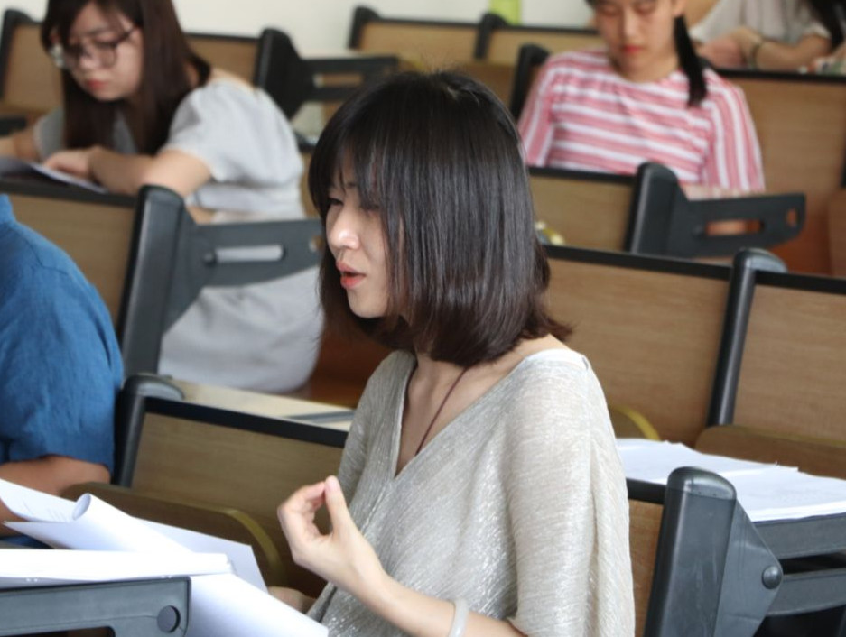 浙大期末考试允许学生“开卷”，但只能带一张纸，学生有苦说不出