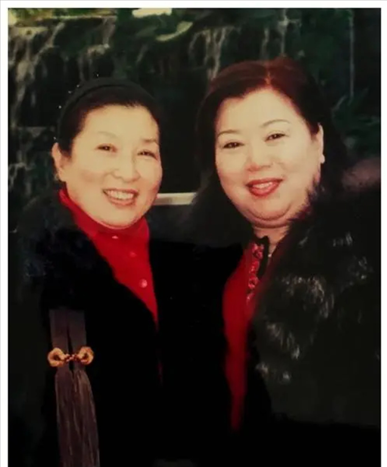 赴朝最年轻的志愿军姐妹花：姐姐10岁，妹妹8岁，她们经历了什么