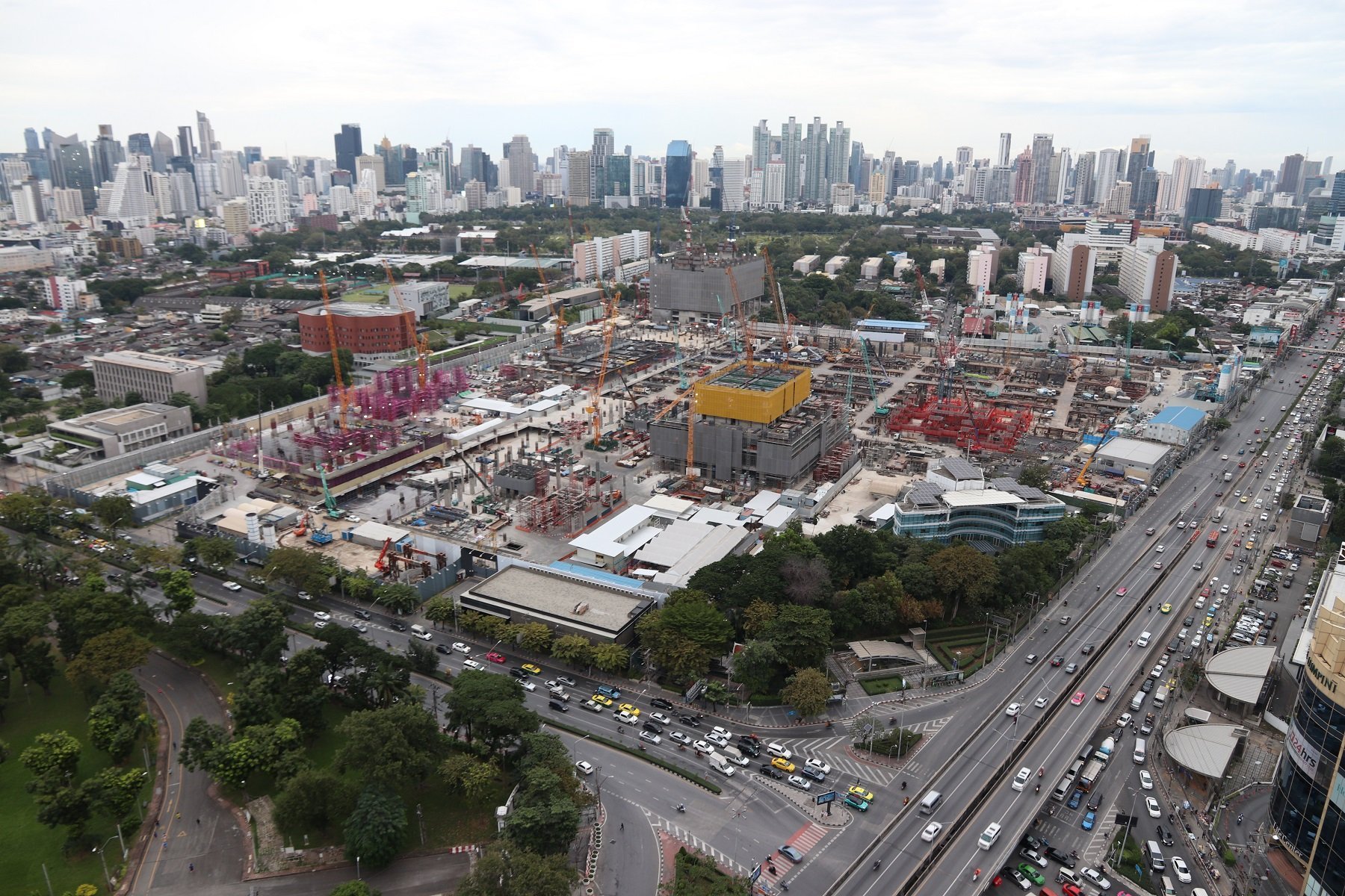 全球在建(核心筒已出地面)最高的十座摩天楼——中国绿地集团占半