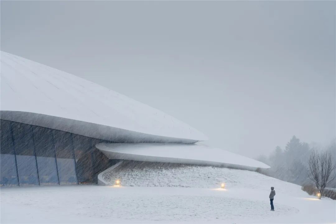 雪山下的帐篷 | MAD设计亚布力企业家论坛永久会址建成