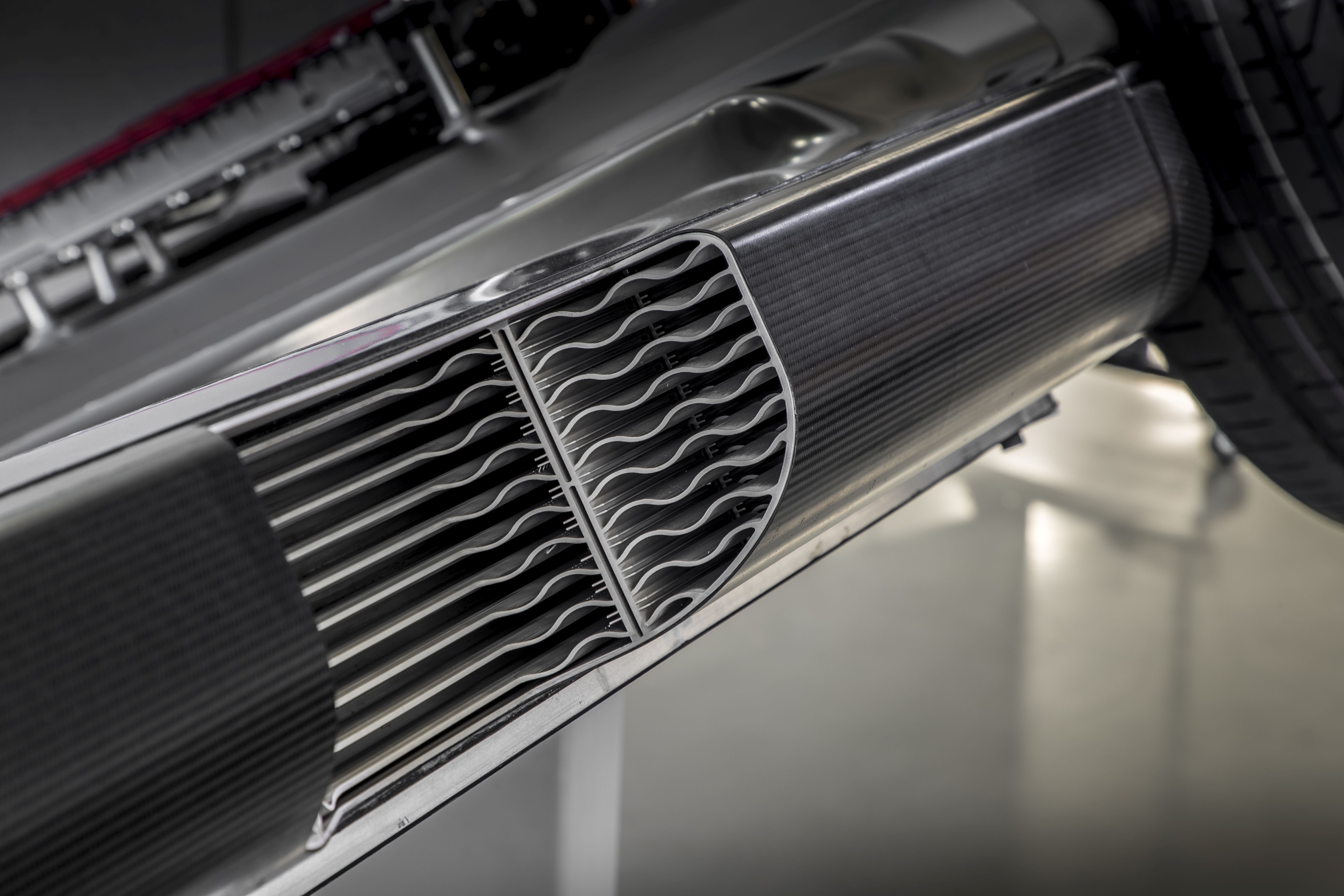 第二,一根鱼竿上浓缩了各种各样的碳纤维技术