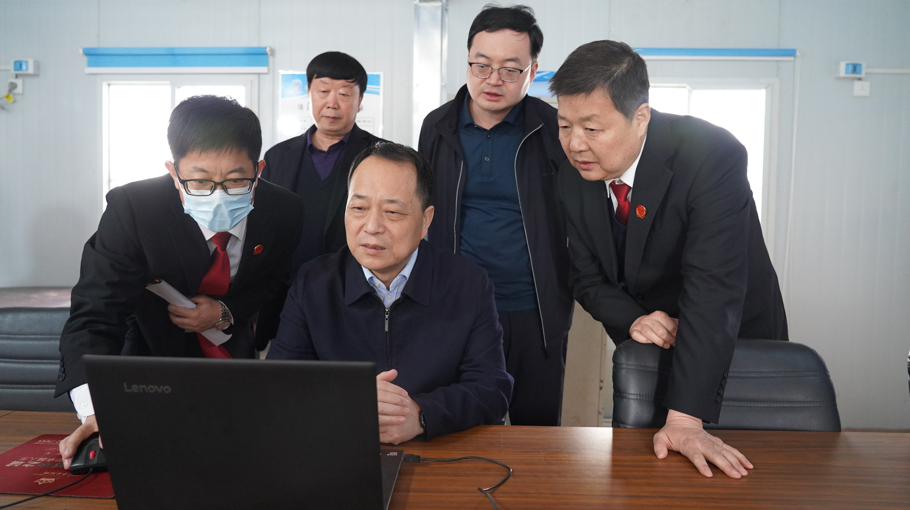 兴平法院：市长贺建权调研督导法院审判法庭项目建设