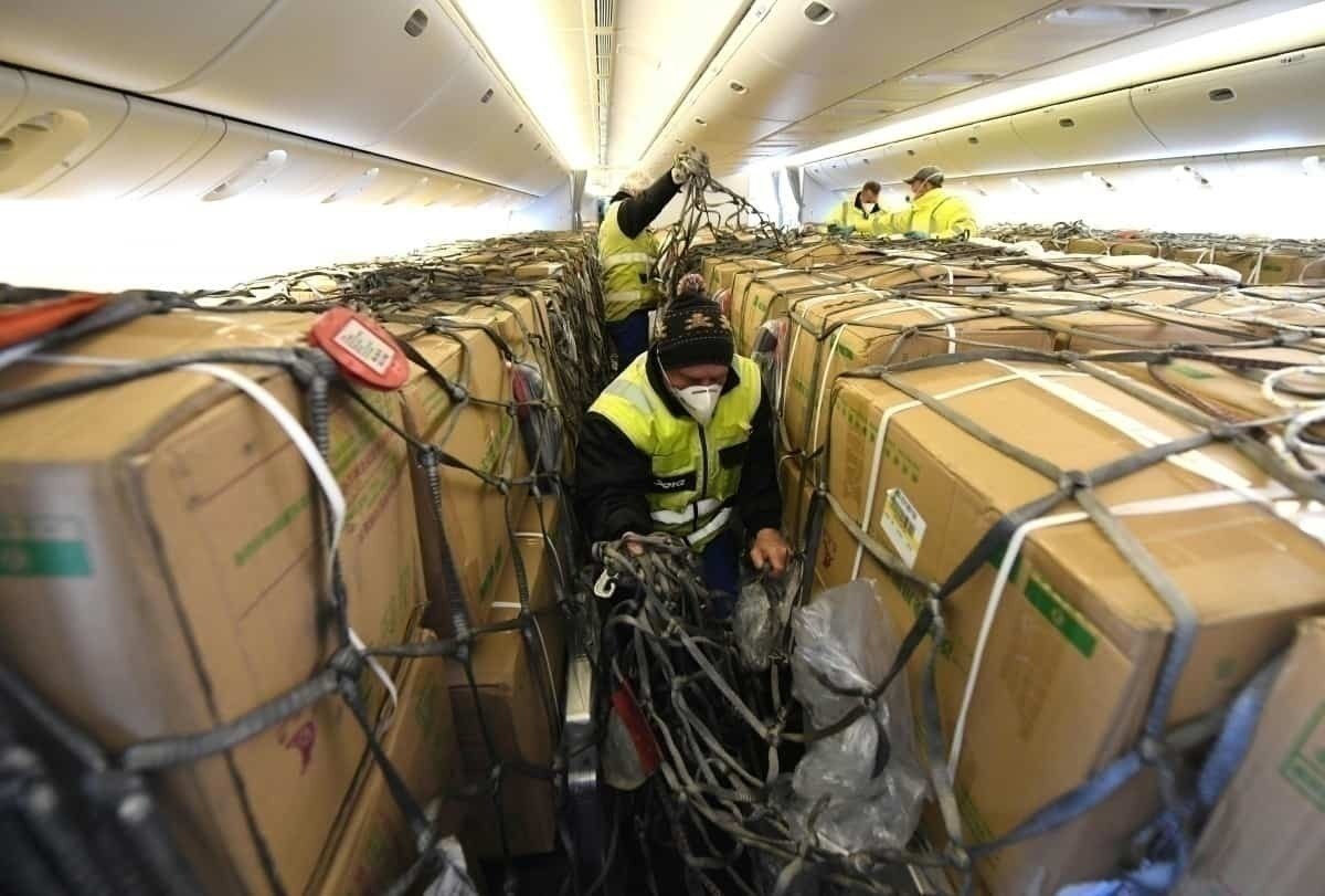 波音737一架5亿元，在它的使用寿命内能回本吗？不只机票能赚钱