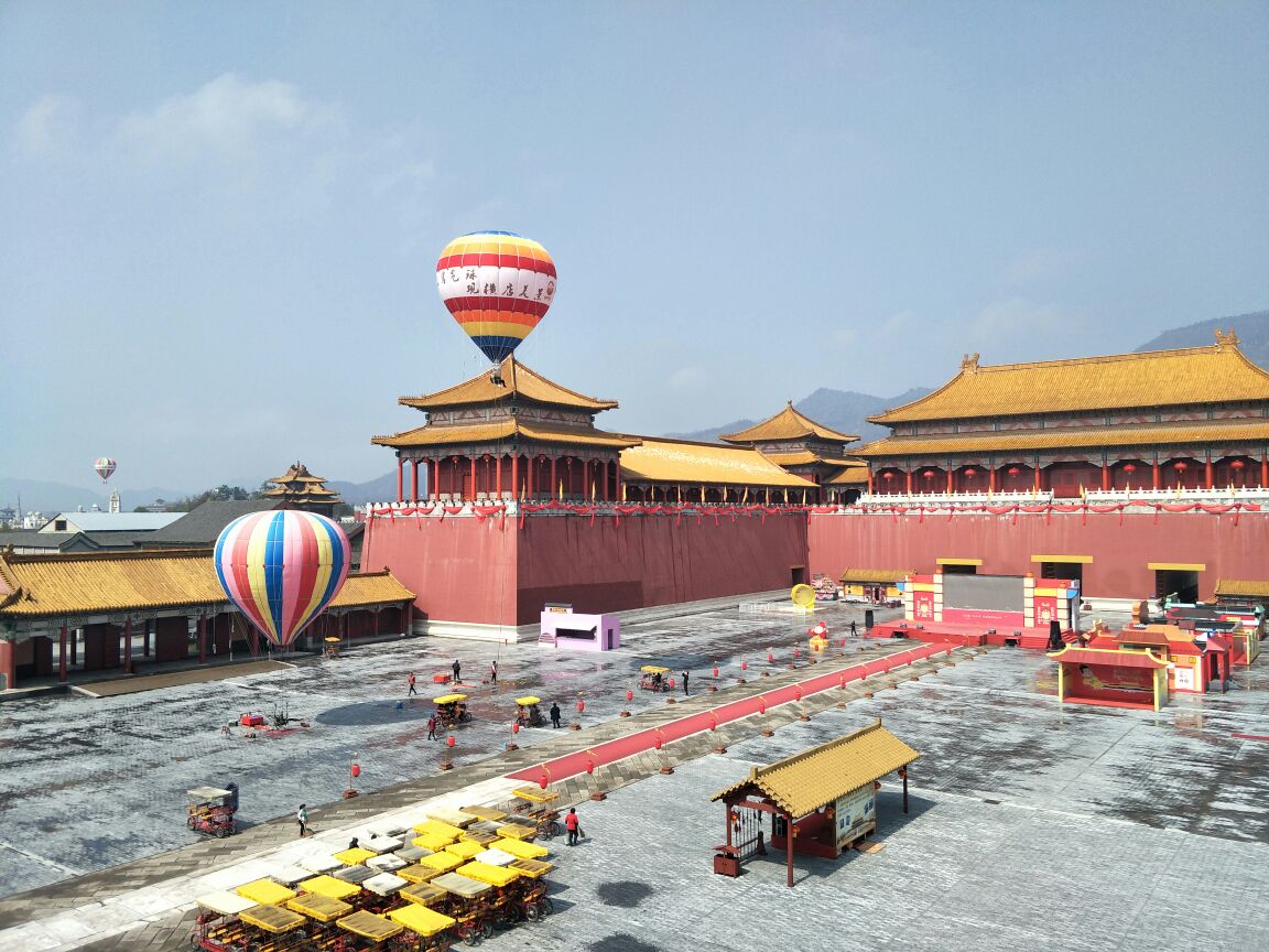 五省六所电影学院筹建，横店最奢侈，苏州最高调