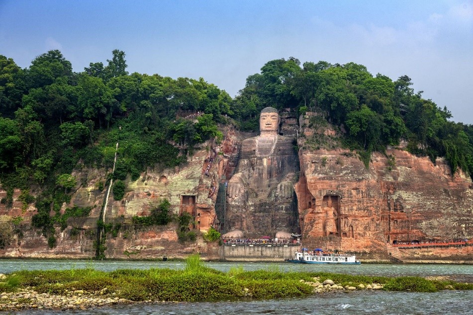 疫情过后你想去哪里旅游—峨眉山,乐山大佛