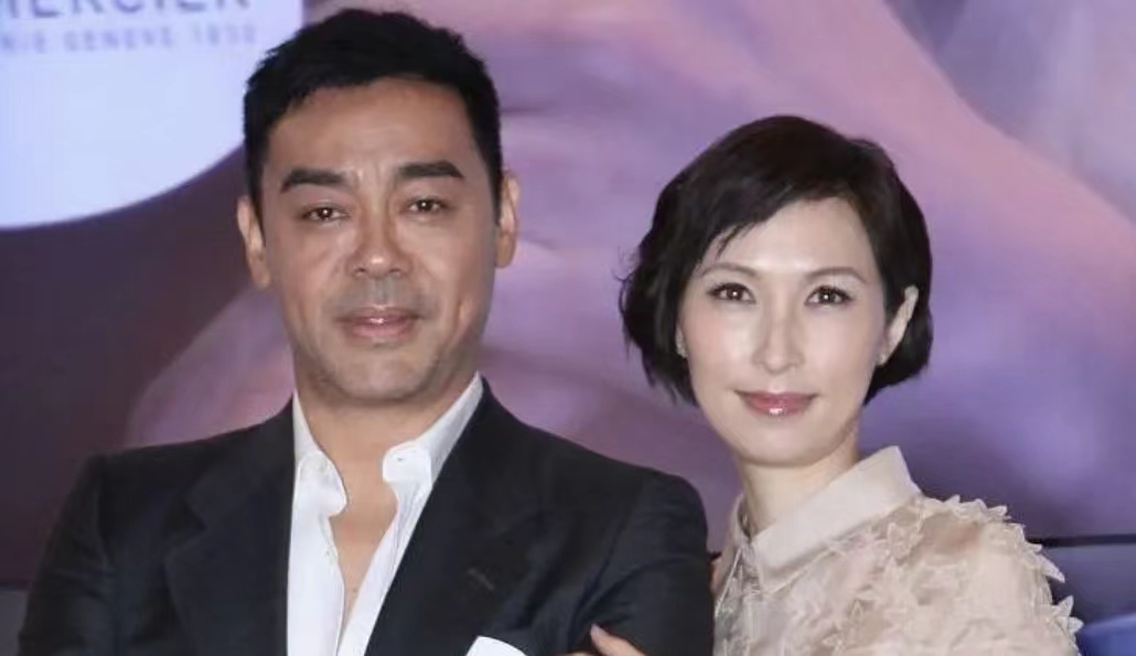 真没想到，这10对明星夫妇是丁克，有人养猫，有人把狗当亲人