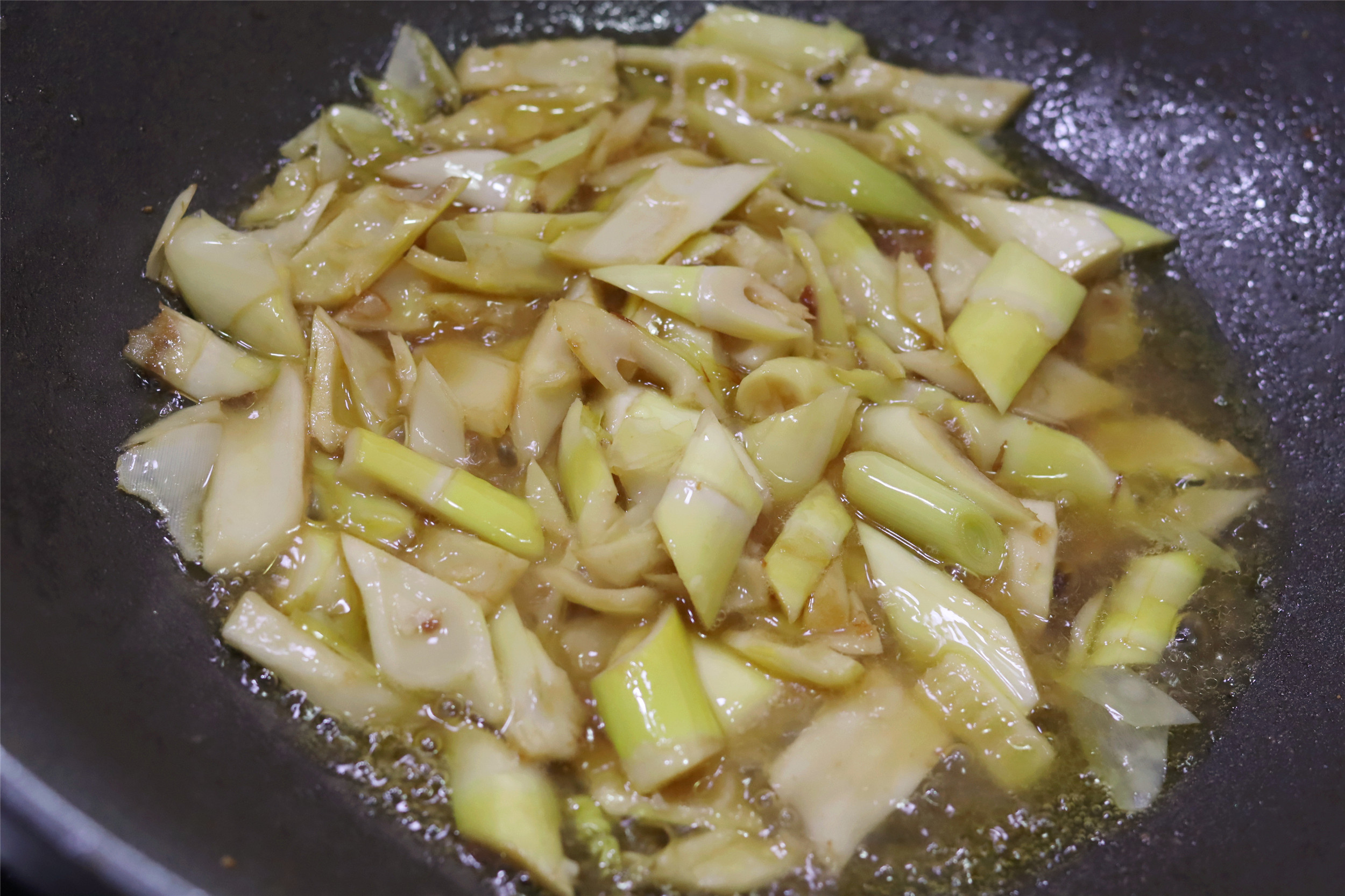 陽春三月，推薦8道“黃金菜”，營養豐富，順應季節，舒坦過春天