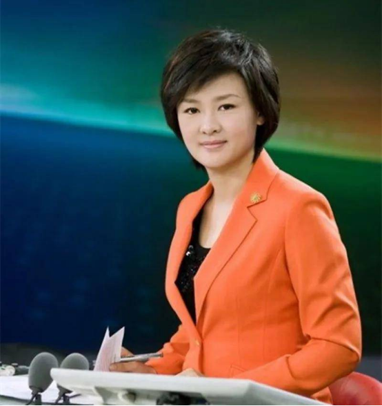 一代央视名嘴巅峰期隐退，7年后，她怎么样了？