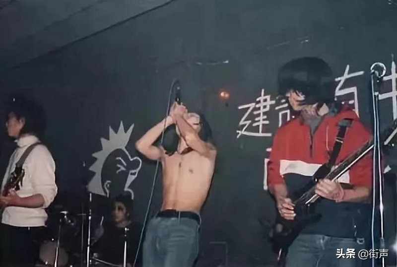 摇滚大城系列：青岛的乐队都挺火的？
