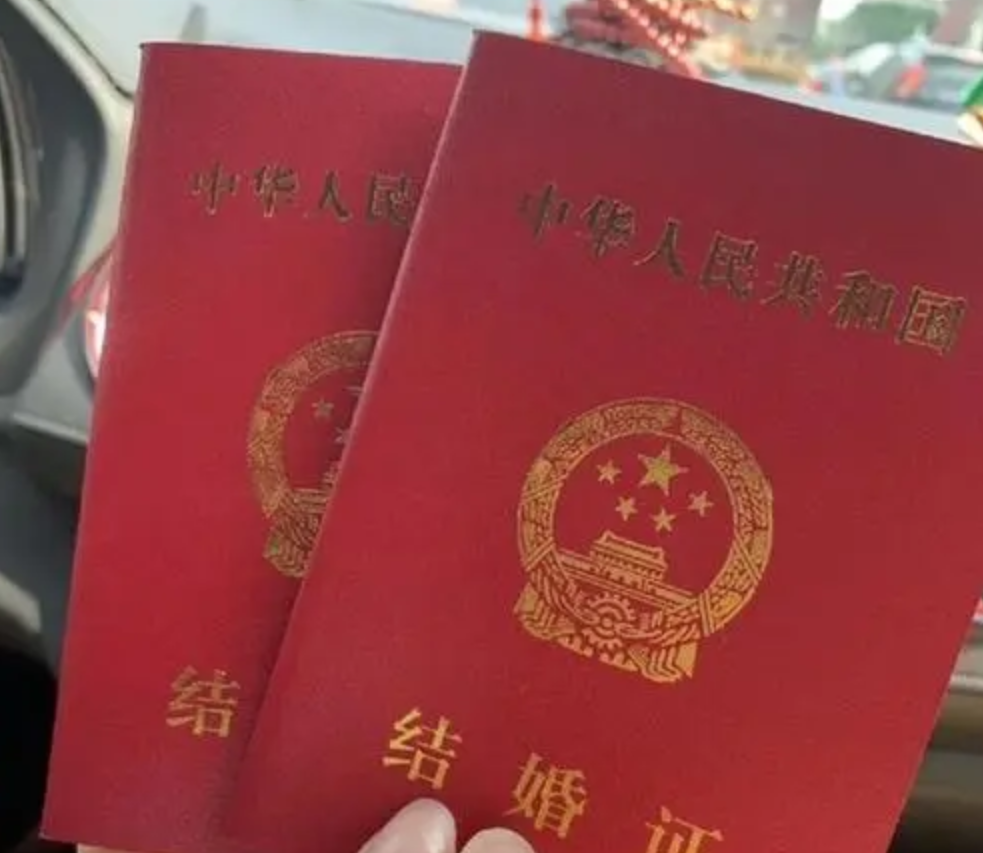 2016年湖北一女子孕后成植物人，丈夫发现病历中的疑点获赔386万