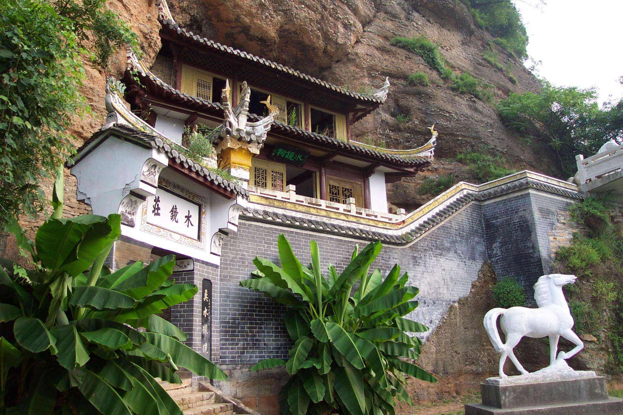 遇间旅游 | 湖北襄阳不可错过的八大景点！探访竹林深处的三国世界
