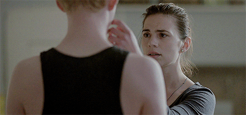 路过人间遇见你！三次元虚拟小姐姐翻唱《华夏》除夕贺新春