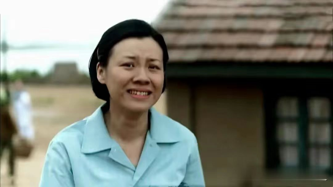 给“农村女人演得最好的8位演员”排个名，闫妮第7，巩俐仅第3