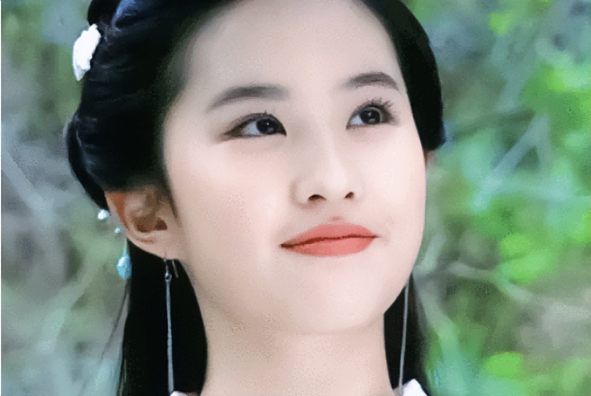 给“公主演得最好的10个演员”排个名，戚薇倒数，赵丽颖仅排第五