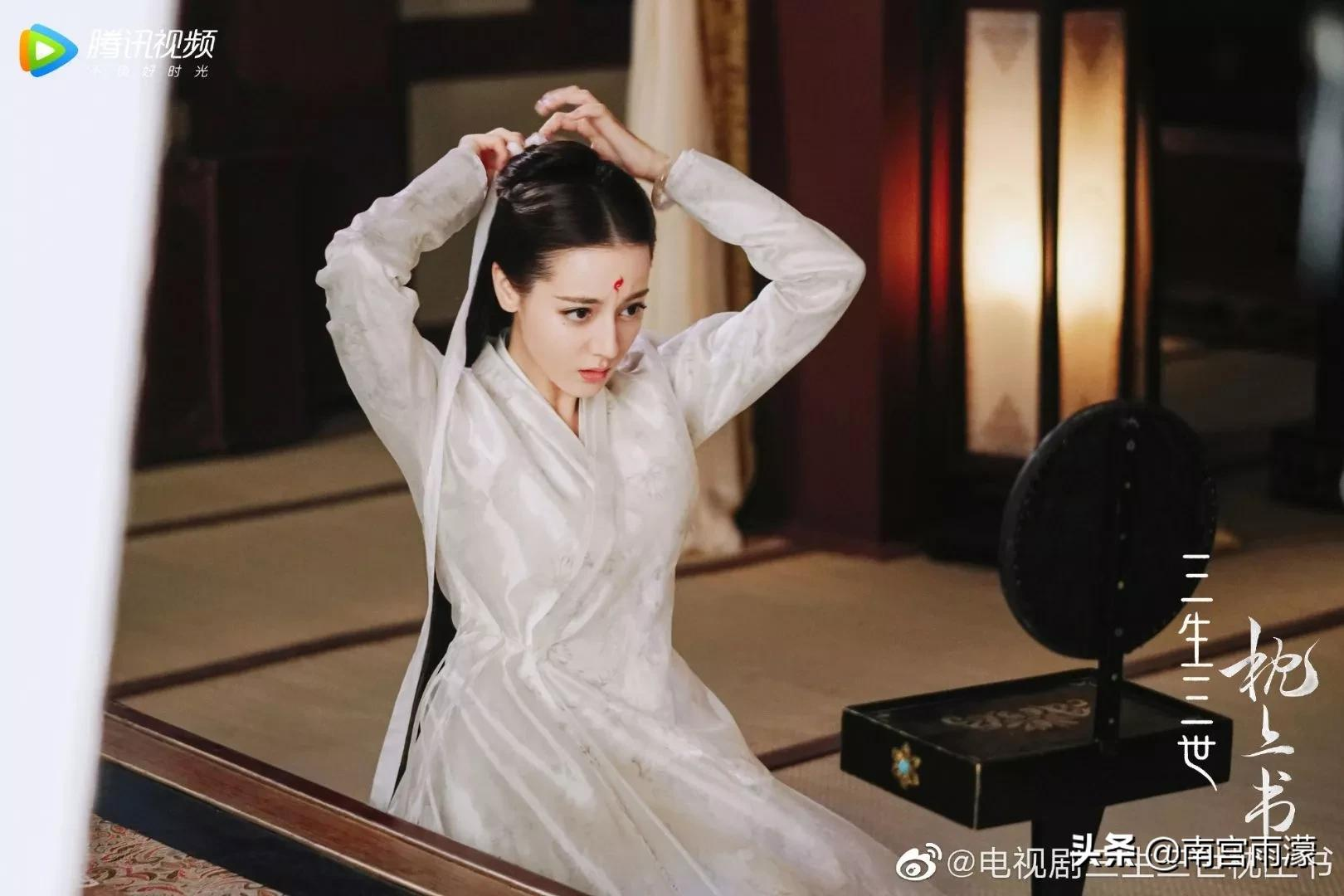 枕上书续集5.赤兔皇子留宿青丘欲追求凤九,夜深外游登泯戏弄凤九
