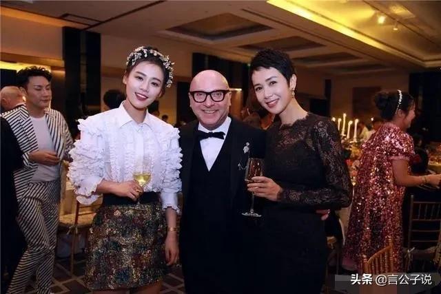 娱乐圈6对“抱团挣钱”的亲姐妹，搞好“裙带关系”也是一门艺术