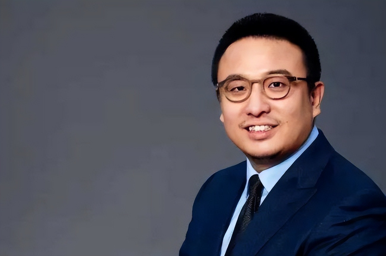 张旭豪：33岁将公司卖给马云套现665亿，如今再创传奇