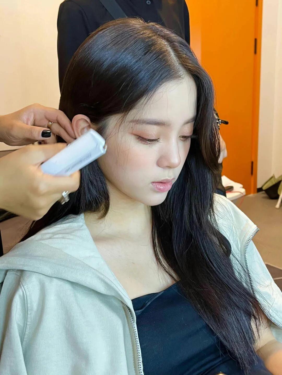 欧阳娜娜真美，越来越有女人味