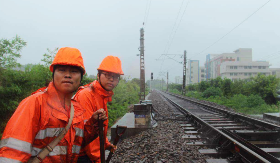 河南有所专科学校，被称为专科界“小清华”，学生就业有保障