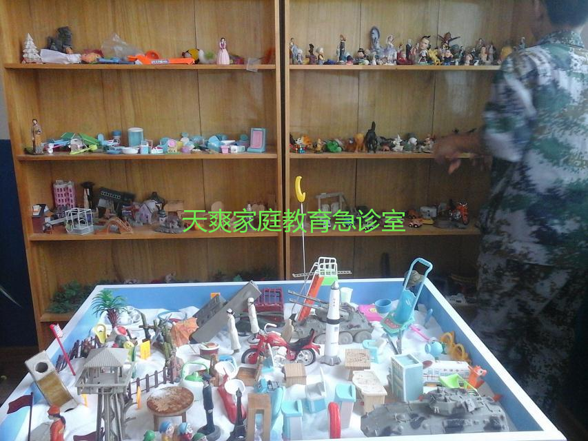 无言的倾诉 | 沙盘游戏助力少年心理成长